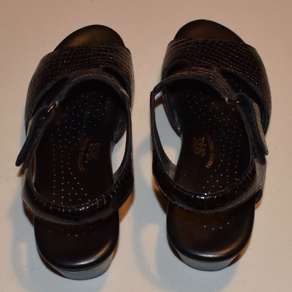 SOLD • SAS Suntimer Black Crocodile Slingback Sandals Embossed Size 6 1/2 W USA - Picture 2 of 11